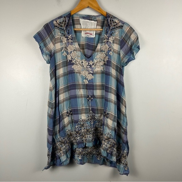 Johnny Was Tops - Johnny Was Workshop blue grey plaid embroidered tunic short sleeve top size XS